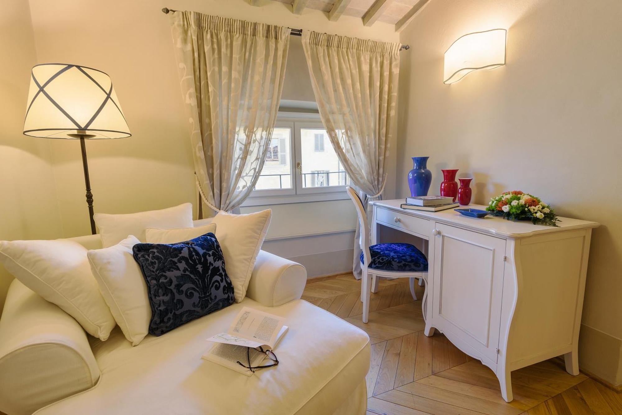 Palazzo Della Stufa Residenza D'Epoca Bed & Breakfast Florence Exterior photo